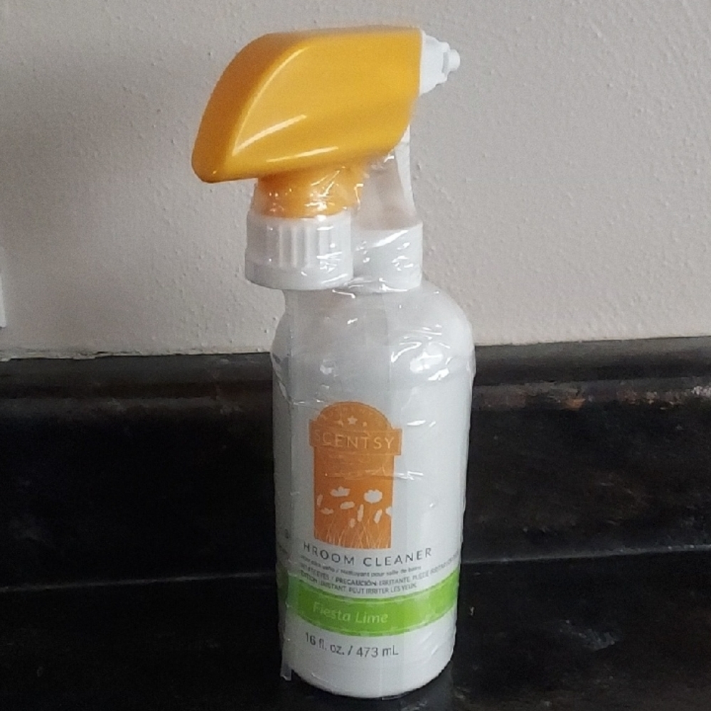 Scentsy Fiesta Lime Bathroom Cleaner, New